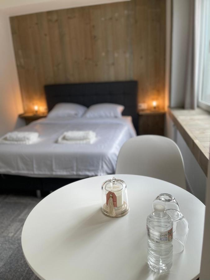 Mooie Kamer In Centrum Brugge Met Badkamer Dış mekan fotoğraf