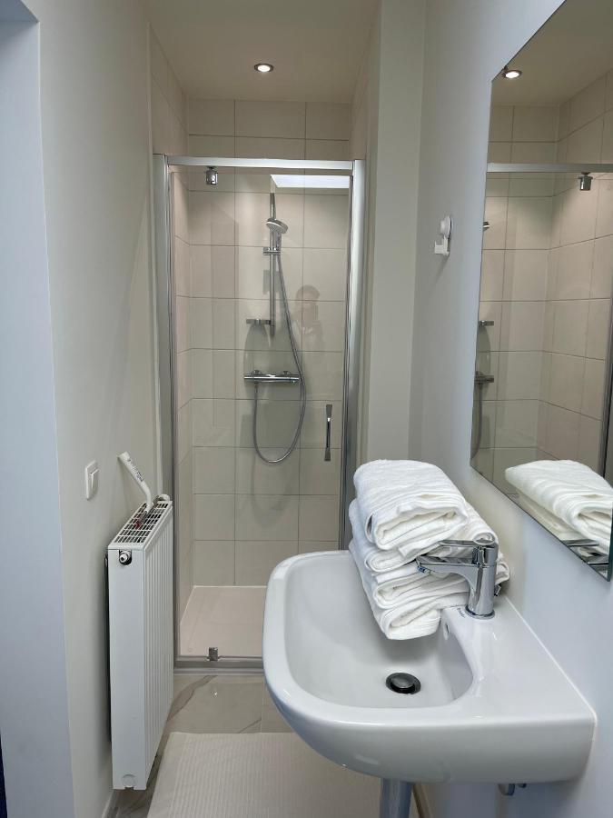 Mooie Kamer In Centrum Brugge Met Badkamer Dış mekan fotoğraf