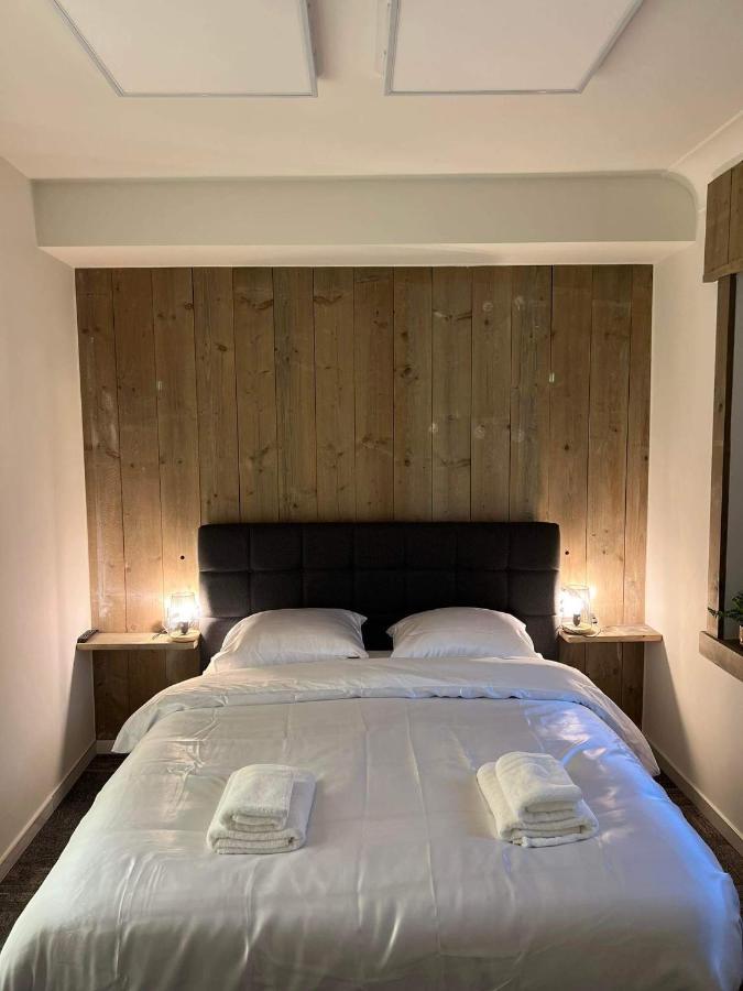Mooie Kamer In Centrum Brugge Met Badkamer Dış mekan fotoğraf