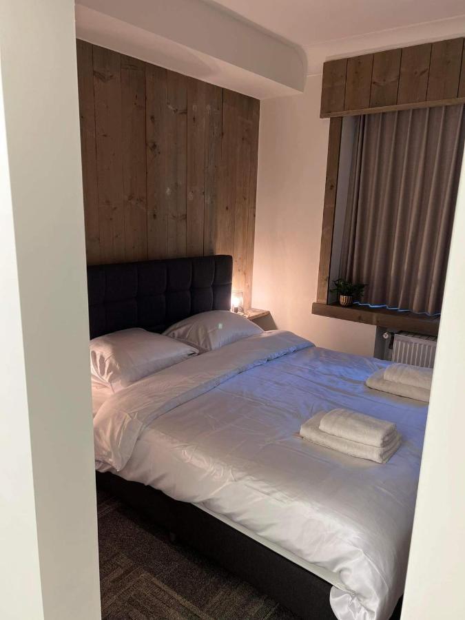 Mooie Kamer In Centrum Brugge Met Badkamer Dış mekan fotoğraf